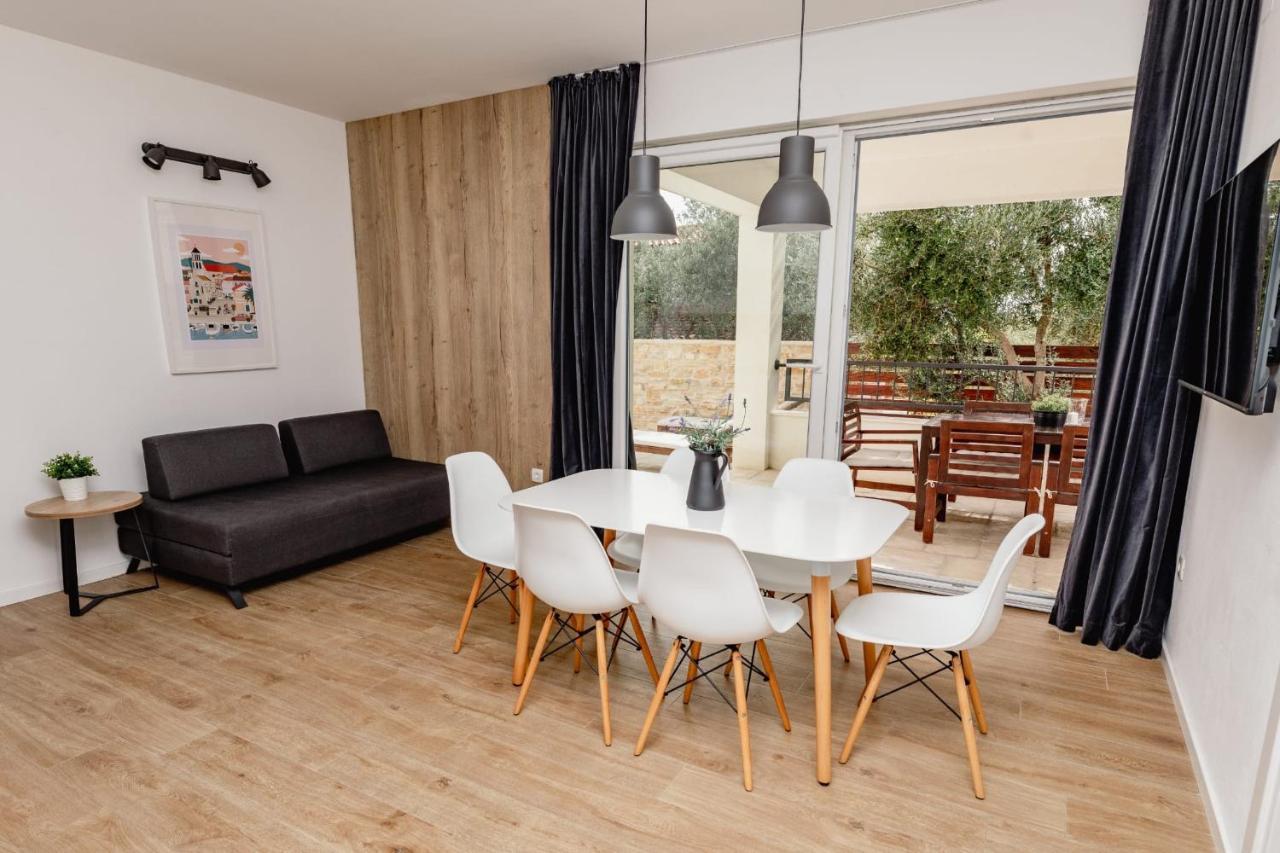 Olive Tree Apartments *